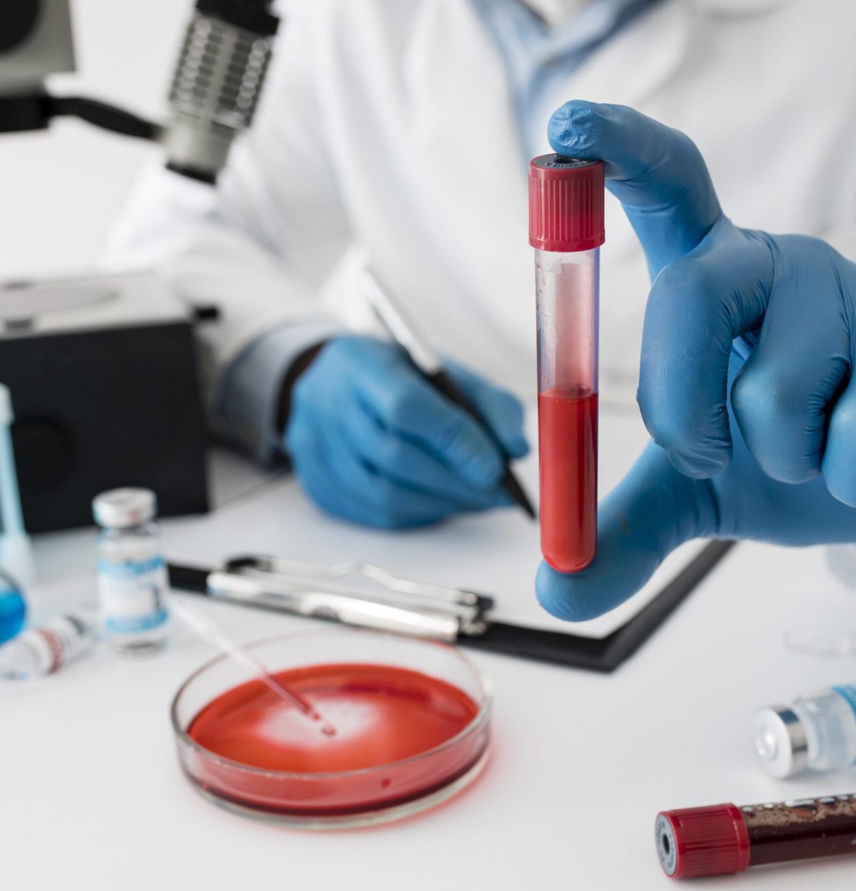 coronavirus-vaccine-composition-lab